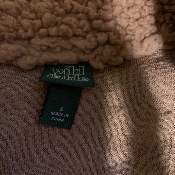 Fleece Jacket - Picture 2 of 3